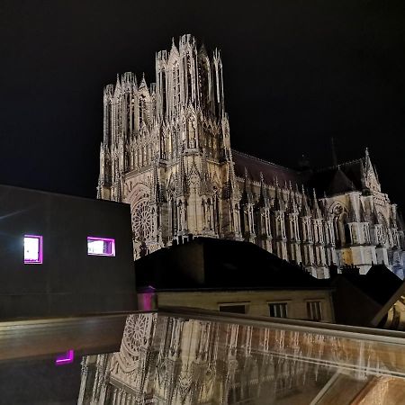 Logement Cosy Renove Au Pied De La Cathedrale Avec Climatisation แร็งส์ ภายนอก รูปภาพ