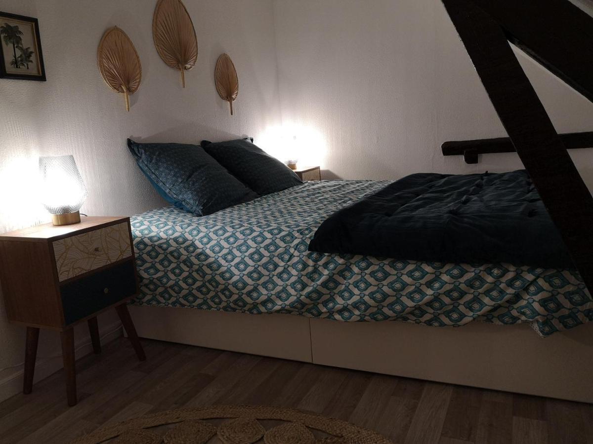 Logement Cosy Renove Au Pied De La Cathedrale Avec Climatisation แร็งส์ ภายนอก รูปภาพ