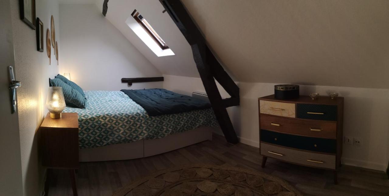 Logement Cosy Renove Au Pied De La Cathedrale Avec Climatisation แร็งส์ ภายนอก รูปภาพ